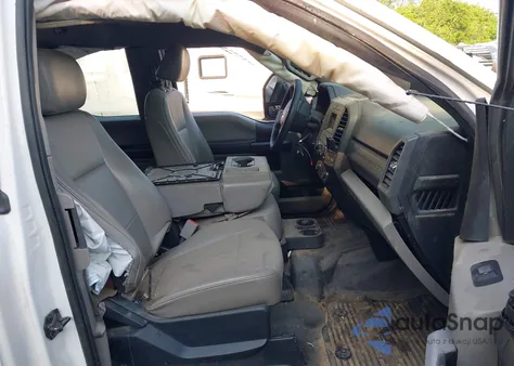 2017 Ford F-250 Xl z USA, uszkodzony, nr VIN 1FT7X2A65HED29767